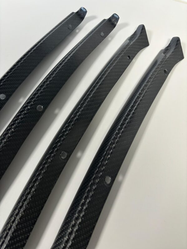 Audi 100 Typ 44 Vollcarbon C-Säulen-Verkleidung Set